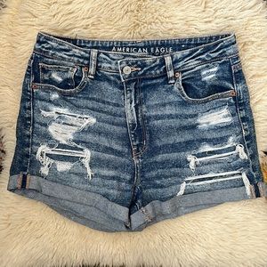 American Eagle Mom Short